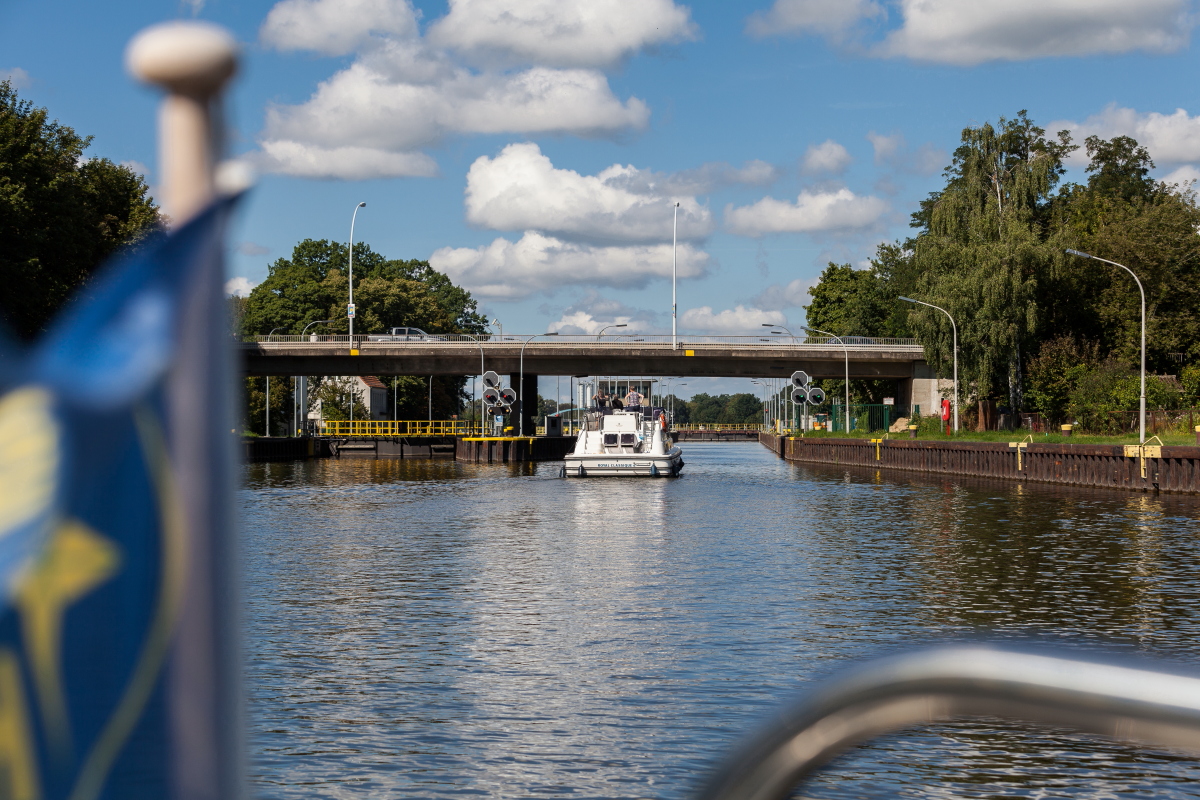 Vor der Stadtschleuse in Brandenburg an der Havel